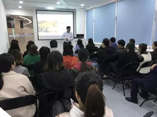 UI开班典礼:在可以承载你梦想的地方起航 ——西安中心